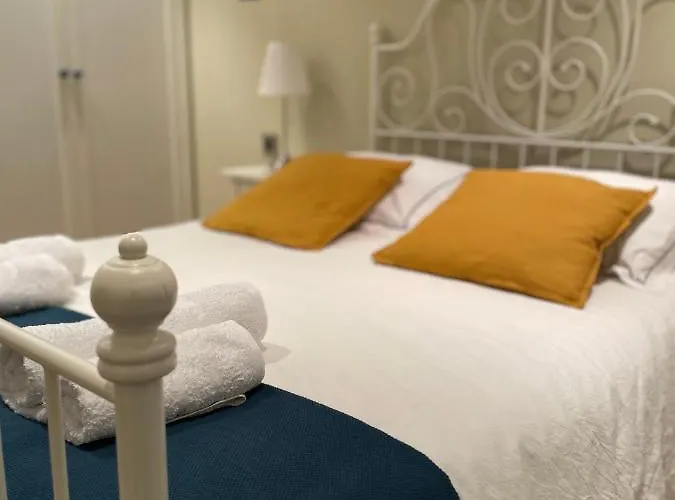 Casa Lola * לאון